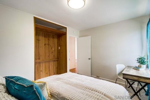 2070 Cable St, San Diego CA 92107-3313 exterior