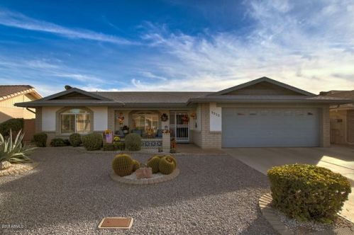 8313 Nopal Ave, Mesa, AZ 85209-6740