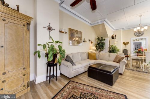 414 Monmouth St, Gloucester NJ  08030-1722 exterior