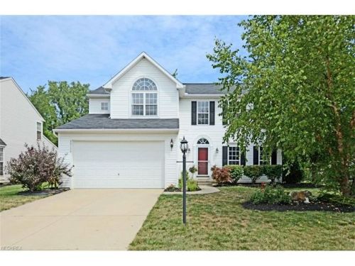 39166 Woodland Trl, Avon, OH 44011-5728