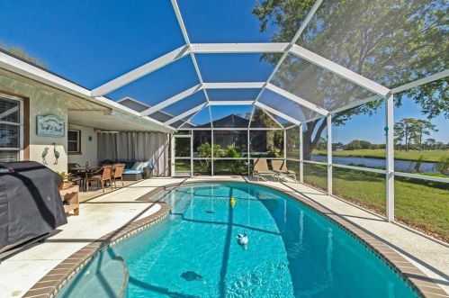 244 Rotonda Cir, Placida, FL 33947-2149