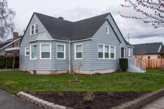 118 Grover St, Lynden, WA 98264-1421