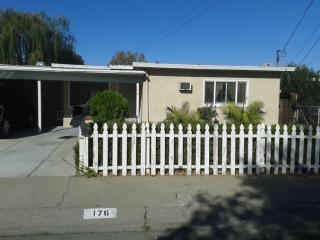 176 Rose Ann Ave, West Pittsburg CA  94565-3741 exterior