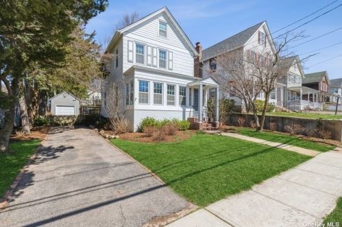 64 Tooker Ave, Muttontown, NY 11771-2904