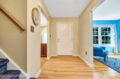 305 Bartley Rd, Jackson Twp NJ  08527-1166 exterior