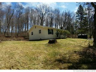28 Brinsmade Ln, Sherman, CT 06784-1402
