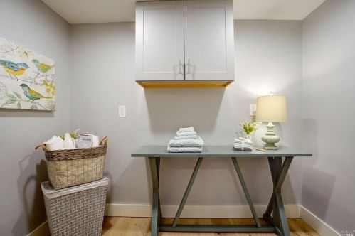 2387 Los Olivos Rd, Santa Rosa CA 95404-2015 exterior