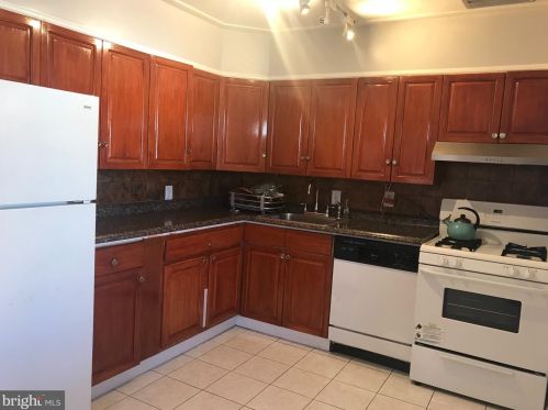 1437 Rittenhouse St, Washington, DC 20011-8024