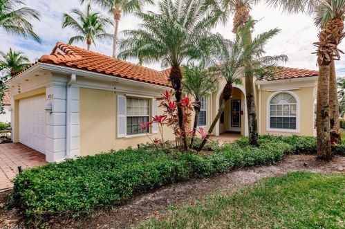 4733 Navassa Ln, Naples, FL 34119-9555