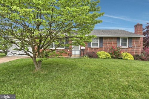 5232 Stuart Dr, Navy Sup Dpt, PA 17055-3559