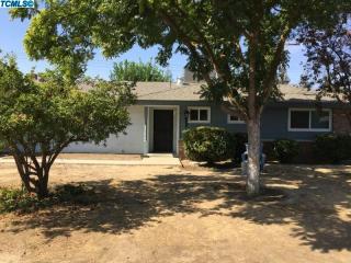 3631 Verde Vista St, Visalia, CA 93277-7948