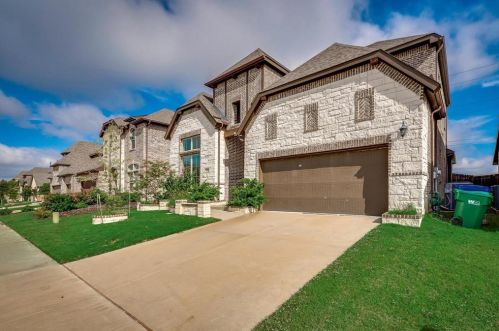 13525 Bluebell Dr, Oak Point, TX 75068-4960