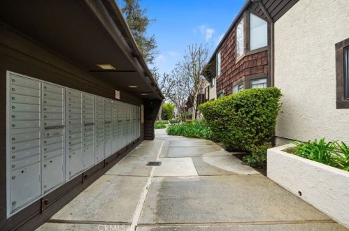 15050 Sherman Way, Van Nuys CA  91405-2127 exterior