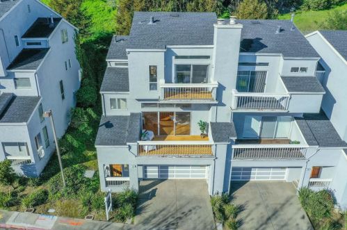 70 Livingston Terrace Dr, San Bruno CA  94066-2800 exterior