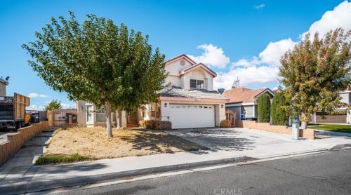 16292 Manchester St, Victorville, CA 92394-1595