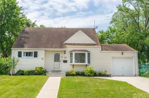 13 James Rd, East Brunswick, NJ 08816-3802