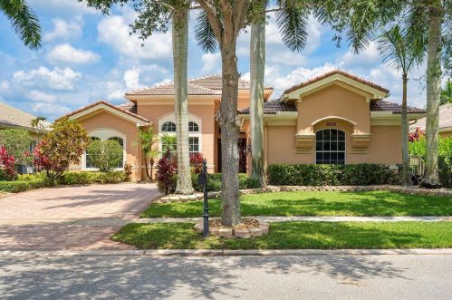 8830 Woodgrove Ridge Ct, Boynton Beach, FL 33473-4872