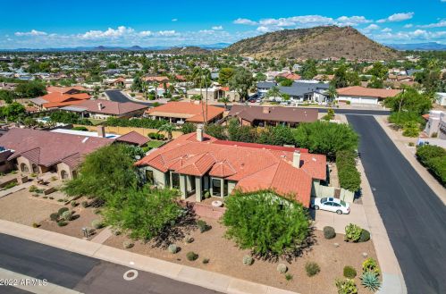 1202 Aster Dr, Phoenix, AZ 85029-2809
