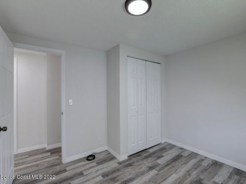 1112 Oriole Cir, Sebastian FL  32976-7521 exterior