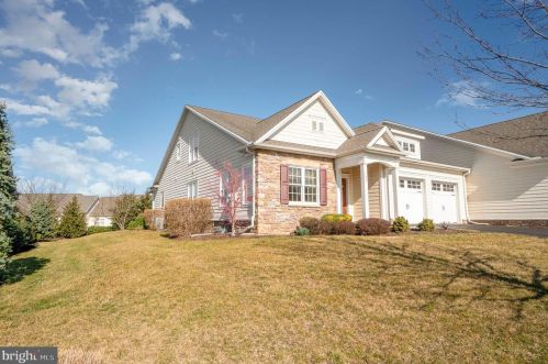 486 Coventry Dr, Navy Sup Dpt, PA 17055-5890