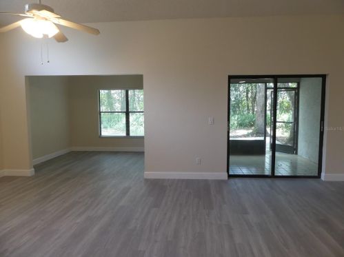 11608 Cocowood Dr, New Port Richey, FL 34654-1907
