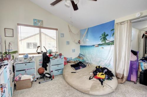 8675 Tennis Club Ct, Elk Grove CA  95624-3291 exterior