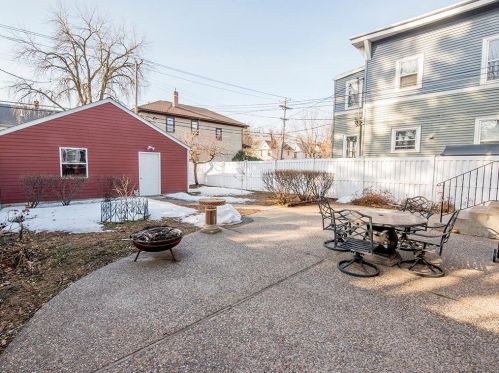 1748 Iglehart Ave, Saint Paul, MN 55104-5207