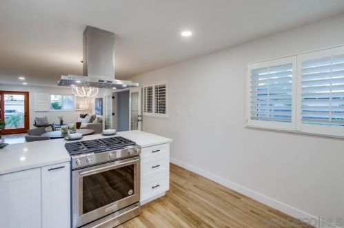 3715 Martha St, San Diego CA  92117-1816 exterior