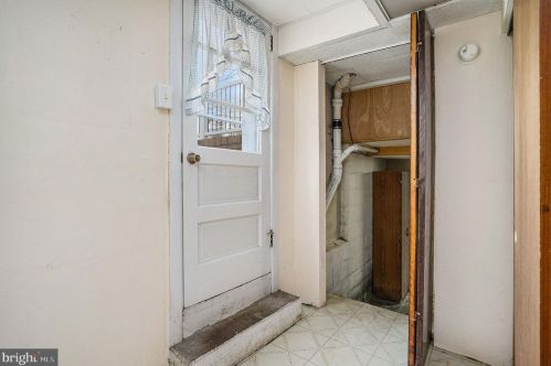 405 Knight Rd, Prospectville PA  19002-4252 exterior