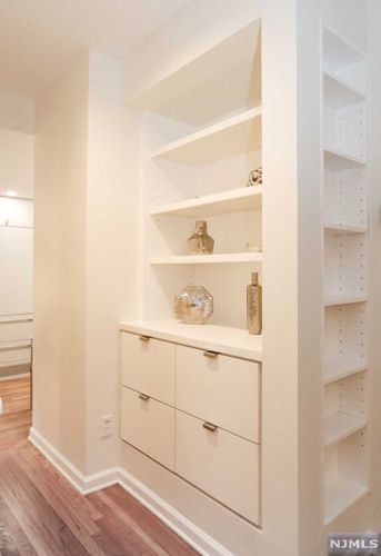 344 Ridgewood Rd, South Orange NJ  07079-1622 exterior