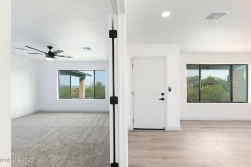 4331 Paseo Del Barranco, Tucson AZ  85745-9545 exterior