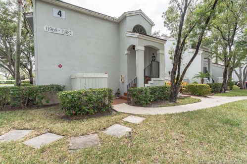 11978 11th St, Hollywood, FL 33026-4369