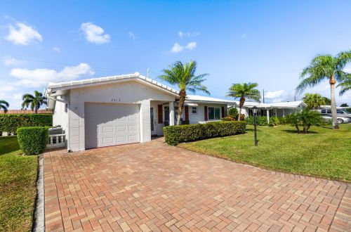 2013 16th Ave, Boynton Beach, FL 33426-6401