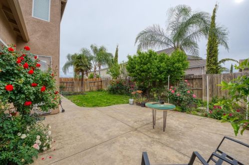 437 Creekside Dr, Grayson CA  95363-8834 exterior
