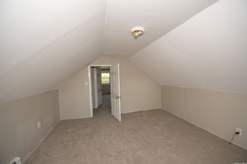 48 Deer St, Wheatley Heights NY  11798-3302 exterior