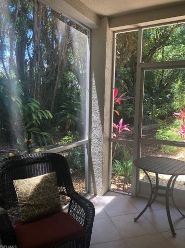 1025 Egrets Walk Cir, Naples, FL 34108-2427