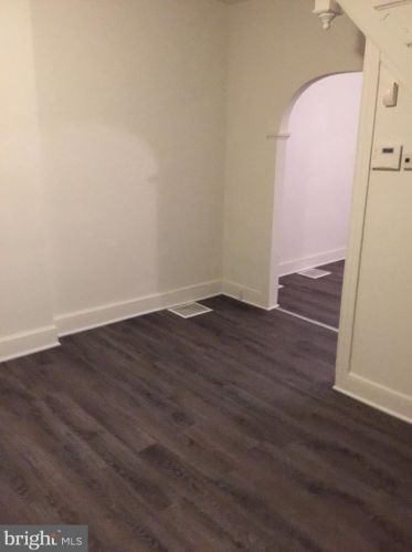 213 29 St, Camden NJ  08105-2215 exterior