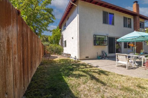 708 Montclair Dr, Santa Rosa CA  95409-2822 exterior