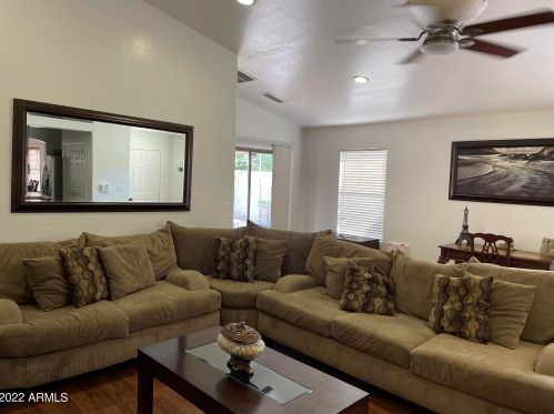 8538 Papago St, Tolleson, AZ 85353-8816