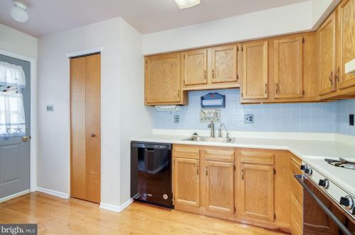 137 Fellowship Ln, Harrison Township NJ  08062-2207 exterior