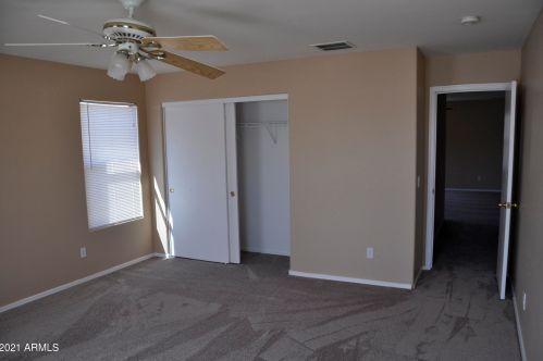 4250 Shapinsay Dr, San Tan Valley AZ  85140-6251 exterior