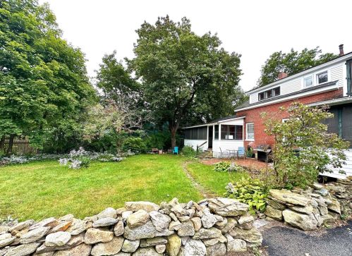 42 Beaver St, Keene, NH 03431-3213