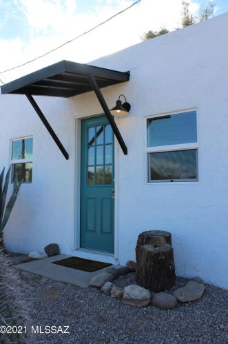 3067 Winstel Blvd, Tucson, AZ 85716-1740