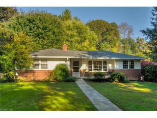 107 Appledore Ave, Hendersonville, NC 28739-6201