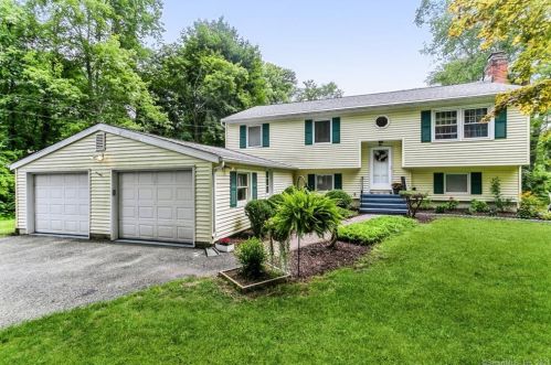 288 Salem Rd, Ridgefield, CT 06877-3128