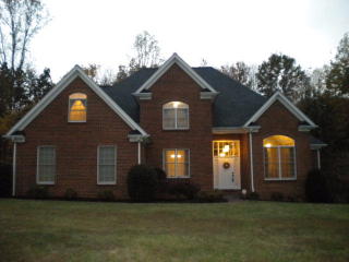 105 Hemlock Dr, Danville, VA 24540-1369