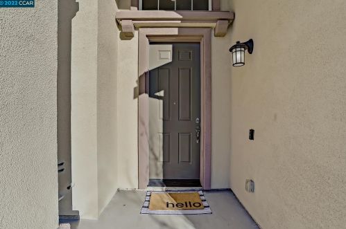 233 Altadena Cir, West Pittsburg, CA 94565-7691