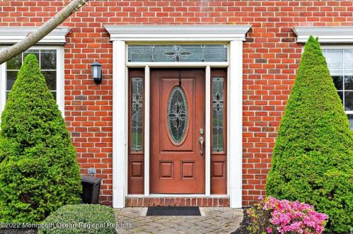 67 Syracuse Dr, East Freehold, NJ 07728-8865