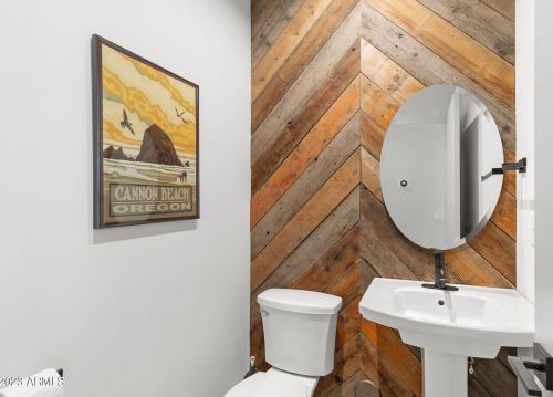 2529 10th St, Phoenix AZ  85006-1055 exterior