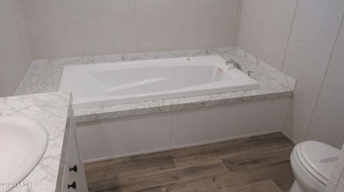 1614 Columbia Dr, Beaufort SC 29906-9725 exterior